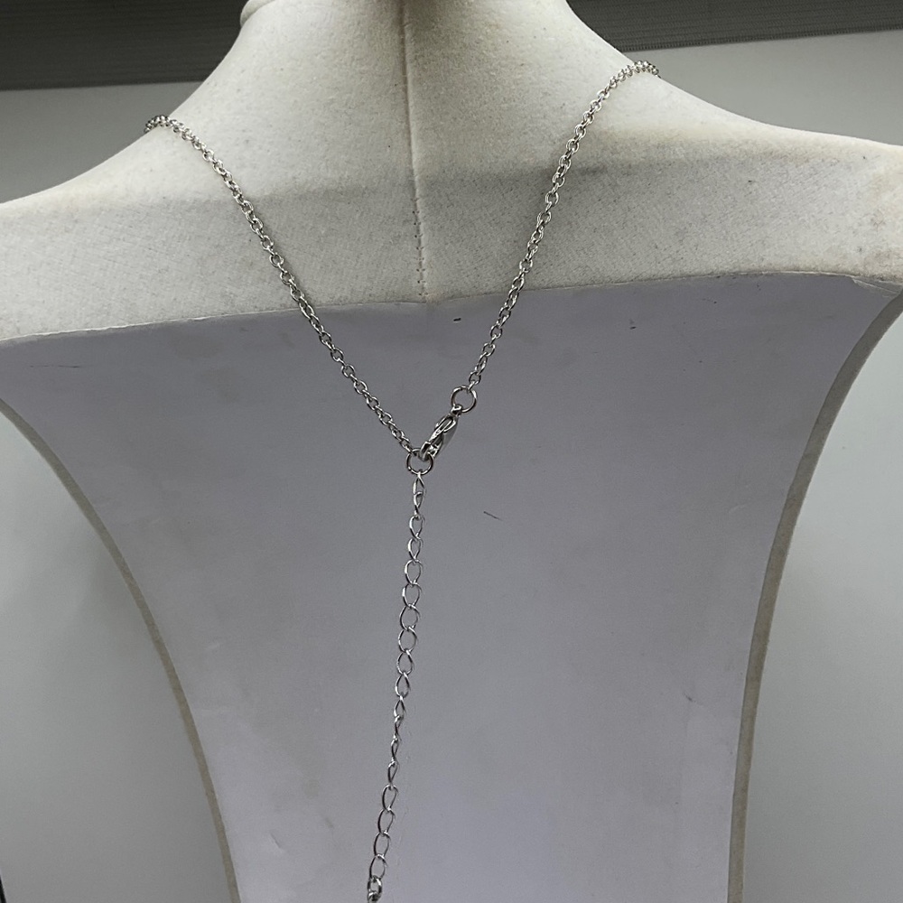 Silver Peace Pendant Necklace NWOT - Picture 3 of 3
